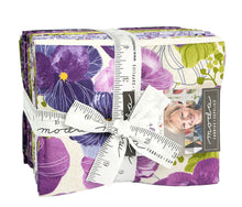 Load image into Gallery viewer, Moda Precuts Fat Quarter Bundle - Pansys Posies by Robin Pickens
